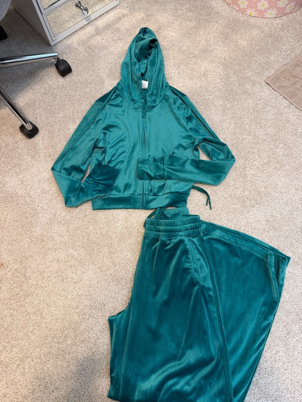 aerie Teal Velvet Hoodie & Joggers Set